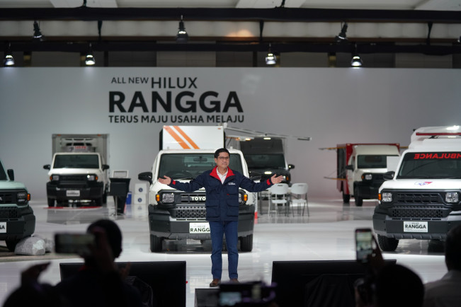 Ini Dia Toyota Hilux Rangga Versi 7-Penumpang, Harganya Rp400 Jutaan